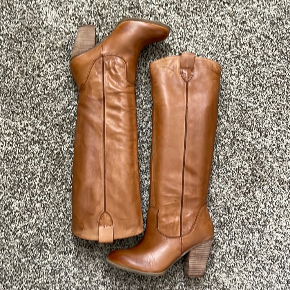 NWOT Aldo Tan Leather Boots